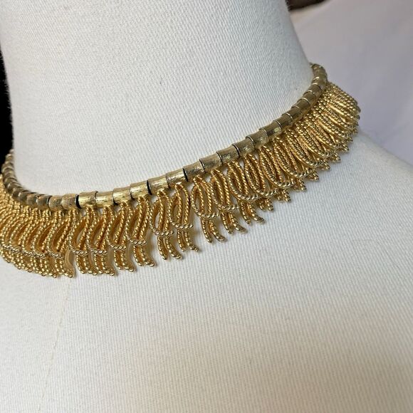 Vintage Estate Women's MCM Gold Tone Cleopatra Collar Fringe Bib Necklace 60s - Picture 2 of 7